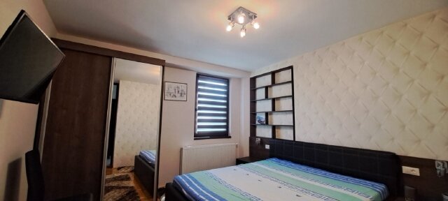 Brasov, Grivitei, inchiriez apartament 3 camere 90 mp, 750 euro.